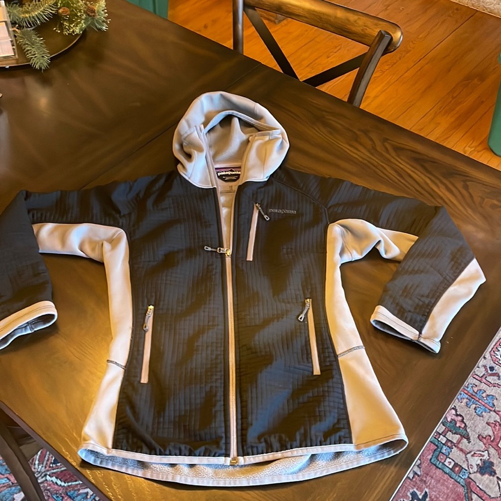 Patagonia W’s Piton Hybrid jacket Medium